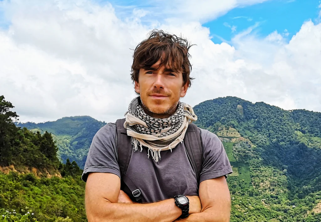 SIMON REEVE